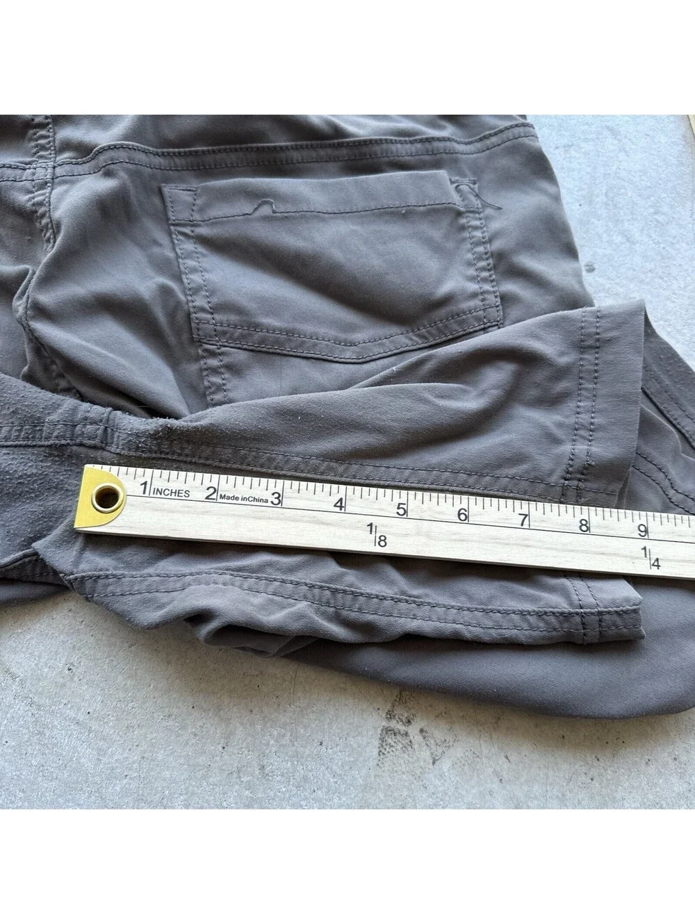prAna Shorts Mens 33x9 Brown 5 Pocket Casual Hiking Outdoor Performance